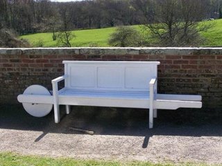 WHEEL-MOVING BENCH